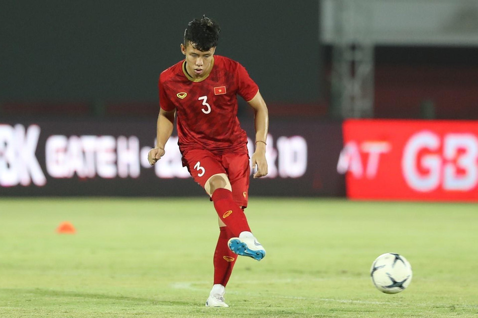 Hậu vệ Quế Ngọc Hải gần như chắc chắn sẽ ra sân sau màn thi đấu ấn tượng ở trận gặp Malaysia. (Ảnh: Hoàng Linh/TTXVN)