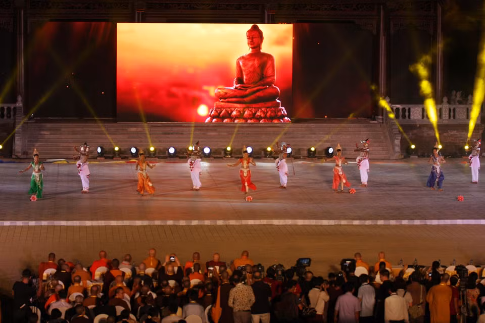Biểu diễn nghệ thuật của đoàn Sri-Lanka. (Ảnh: Nguyễn Dân/TTXVN)
