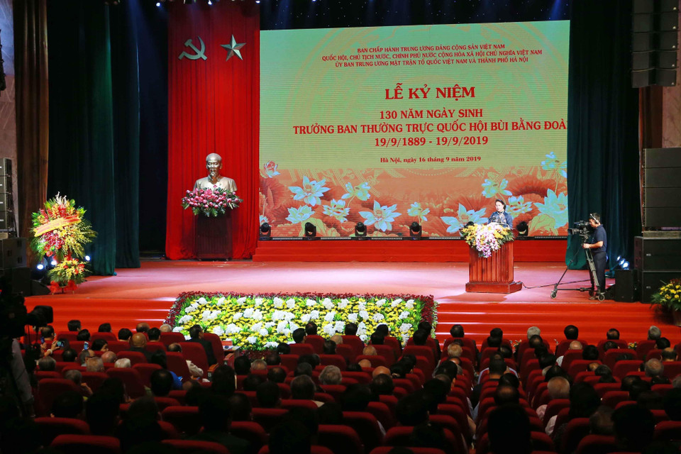 Chủ tịch Quốc hội Nguyễn Thị Kim Ngân phát biểu tại lễ kỷ niệm. (Ảnh: Doãn Tấn/TTXVN)