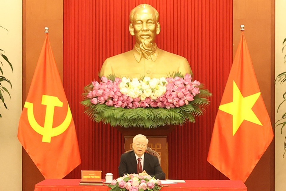  Chiều 5/8, tại Trụ sở Trung ương Đảng, Tổng Bí thư Nguyễn Phú Trọng điện đàm với Chủ tịch Đảng Nhân dân Campuchia, Thủ tướng Chính phủ Vương quốc Campuchia Hun Sen. (Ảnh: Trí Dũng/TTXVN)