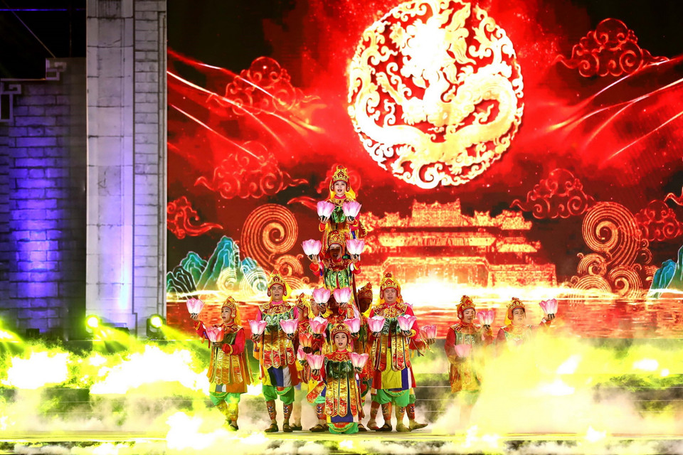 Tiết mục trình diễn Nhã nhạc cung đình Huế tại Liên hoan các Di sản Văn hóa Phi vật thể Đại diện Nhân loại. (Ảnh: Trung Kiên/TTXVN)