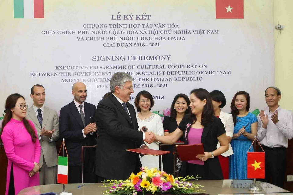 Công ty TNHH Piaggio Việt Nam tại Khu công nghiệp Bình Xuyên, tỉnh Vĩnh Phúc là hình mẫu tiêu biểu của doanh nghiệp Italy đầu tư tại Việt Nam nhiều năm qua. (Ảnh: Trần Việt/TTXVN)