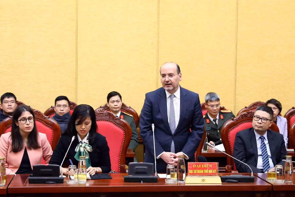 Đại sứ Đặc mệnh toàn quyền Thổ Nhĩ Kỳ tại Việt Nam Haldun Tekneci phát biểu. (Ảnh: Phạm Kiên/TTXVN)