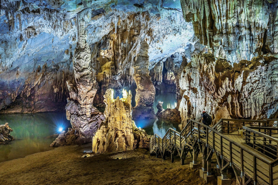 Động Phong Nha đẹp huyền ảo và kỳ vỹ. (Ảnh: TTXVN phát)