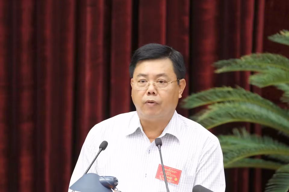 Ông Nguyễn Tiến Hải, Bí thư Tỉnh ủy, Ủy viên Trung ương Đảng, Bí thư Tỉnh Cà Mau tham luận. (Ảnh: Phương Hoa/TTXVN)