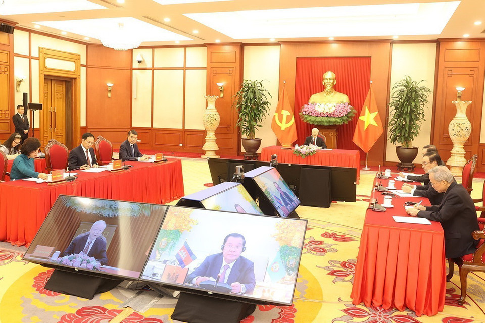  Quang cảnh buổi điện đàm. (Ảnh: Trí Dũng/TTXVN)