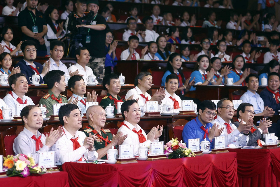 Chủ tịch nước Võ Văn Thưởng và các đại biểu dự Lễ kỷ niệm. (Ảnh: Thống Nhất/TTXVN)