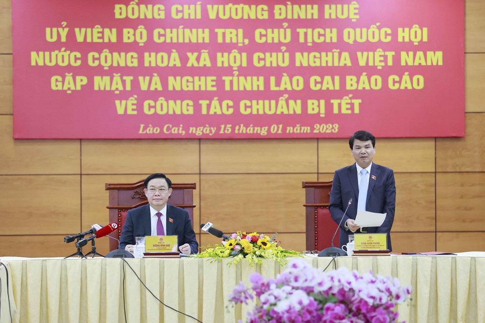 Ông Đặng Xuân Phong, Ủy viên Trung ương Đảng, Bí thư Tỉnh ủy, Trưởng đoàn Đại biểu Quốc hội tỉnh Lào Cai phát biểu. (Ảnh: Doãn Tấn/TTXVN)