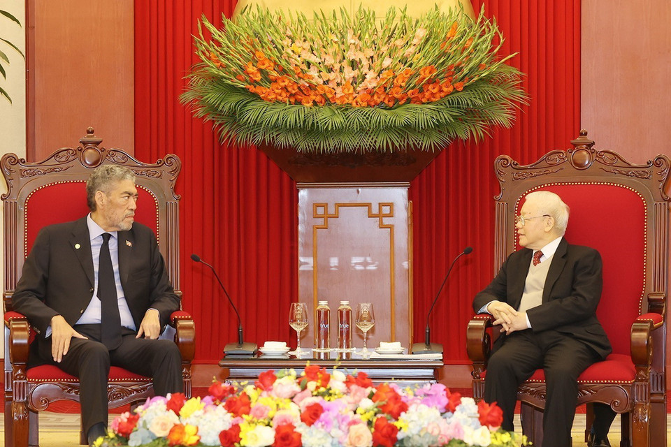 Tổng Bí thư Nguyễn Phú Trọng tiếp ông Mejia Abreu Jose Miguel, Tổng Bí thư Đảng Phong trào Cánh tả Thống nhất (MIU) Cộng hòa Dominicana. (Ảnh: Trí Dũng/TTXVN)