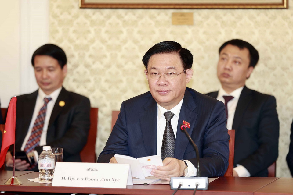 Chủ tịch Quốc hội Vương Đình Huệ phát biểu tại hội đàm. (Ảnh: Doãn Tấn/TTXVN)