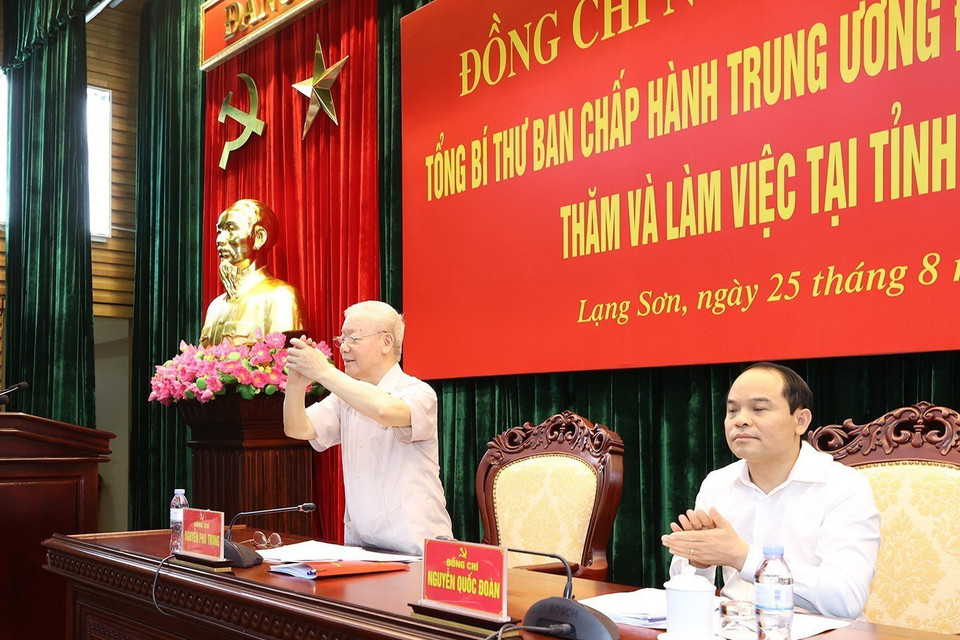 Tổng Bí thư Nguyễn Phú Trọng tại buổi làm việc với lãnh đạo chủ chốt tỉnh Lạng Sơn. (Ảnh: Trí Dũng/TTXVN)