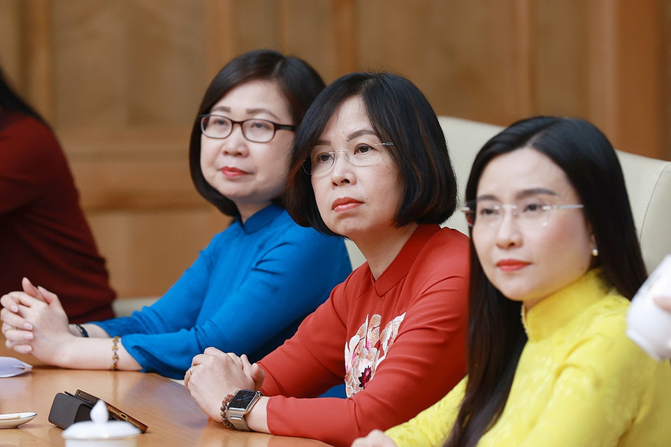 Đại diện nữ lãnh đạo, quản lý các cơ quan Trung ương tham dự buổi gặp. (Ảnh: Dương Giang/TTXVN)