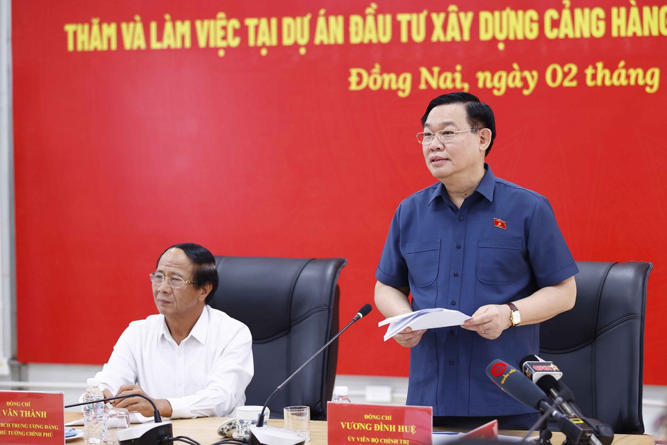 Chủ tịch Quốc hội Vương Đình Huệ phát biểu. (Ảnh: Doãn Tấn/TTXVN)