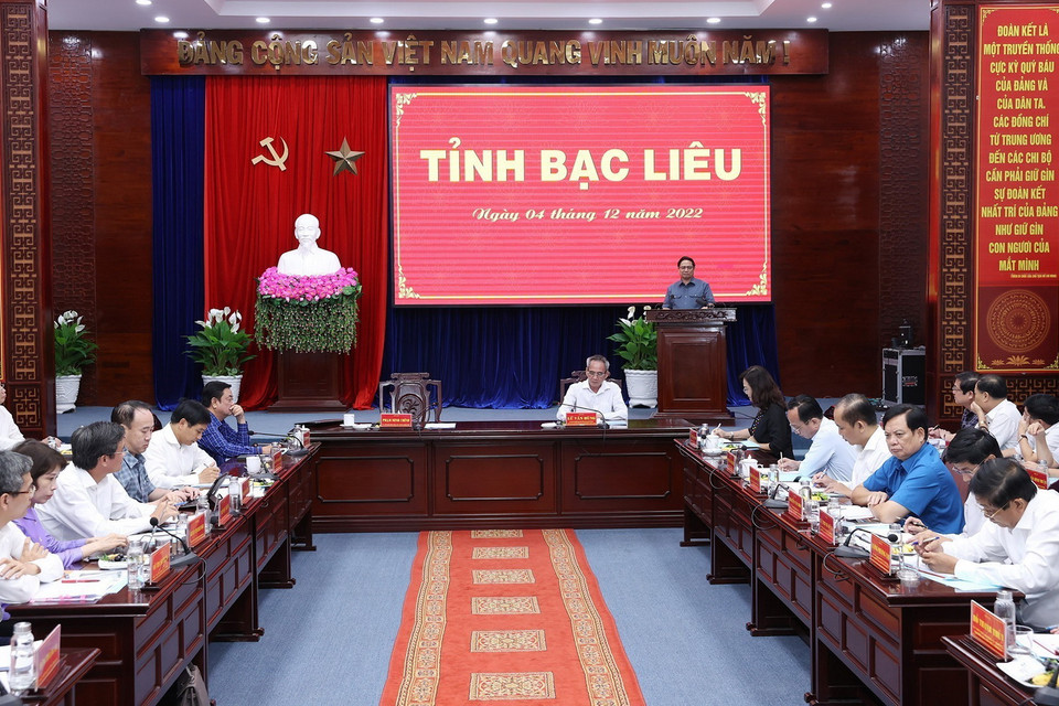 Thủ tướng Phạm Minh Chính kết luận buổi làm việc với lãnh đạo chủ chốt tỉnh Bạc Liêu. (Ảnh: Dương Giang/TTXVN) 