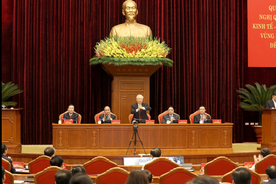  Tổng Bí thư Nguyễn Phú Trọng, Chủ tịch nước Nguyễn Xuân Phúc, Thủ tướng Phạm Minh Chính, Chủ tịch Quốc hội Vương Đình Huệ và Thường trực Ban Bí thư Võ Văn Thưởng chủ trì hội nghị. (Ảnh: Phương Hoa/TTXVN)