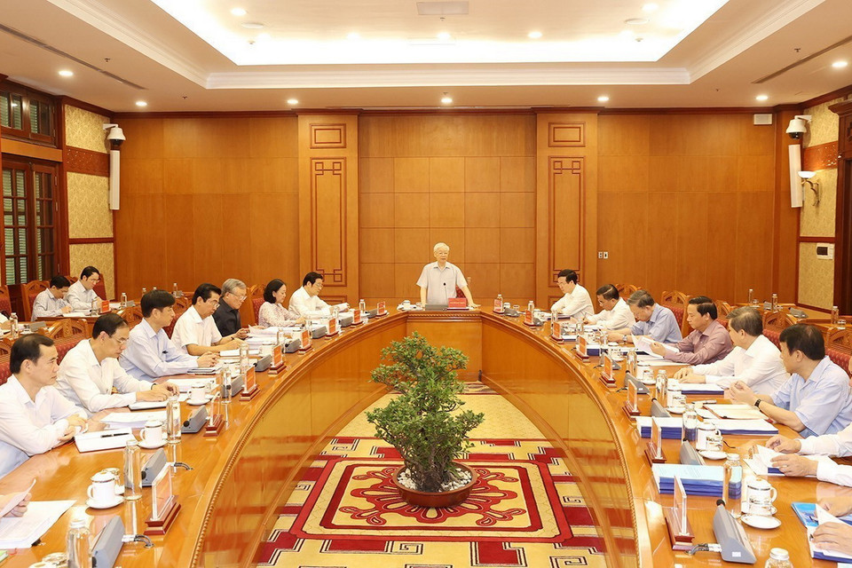 Cuộc họp sẽ thảo luận, cho ý kiến về các nội dung như Kết quả chỉ đạo xử lý đối với một số vụ án, vụ việc thuộc diện Ban Chỉ đạo theo dõi, chỉ đạo từ sau Phiên họp thứ 21 đến nay; Kết quả kiểm tra việc lãnh đạo, chỉ đạo, tổ chức thực hiện công tác phát hiện, chuyển giao, tiếp nhận, giải quyết tố giác, tin báo về tội phạm, kiến nghị khởi tố các vụ việc có dấu hiệu tội phạm về tham nhũng, kinh tế, tiêu cực và công tác giám định, định giá tài sản trong vụ việc, vụ án tham nhũng, kinh tế, tiêu cực. (Ảnh: Trí Dũng/TTXVN)