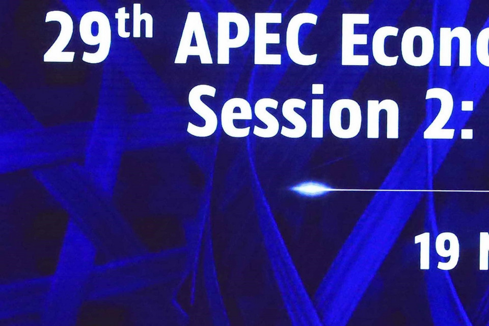 Chủ tịch nước Nguyễn Xuân Phúc dự Phiên họp thứ hai - Tuần lễ Cấp cao APEC 2022. (Ảnh: Thống Nhất/TTXVN)