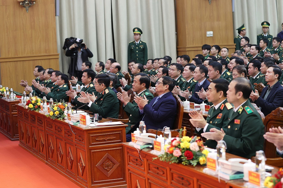 Thủ tướng Phạm Minh Chính tại Bộ Tư lệnh Bộ đội Biên phòng. (Ảnh: Dương Giang/TTXVN)