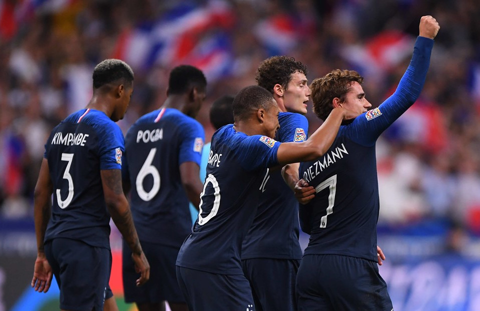 Còn với Pháp, họ vẫn đang có được sự ổn định sau khi lên đỉnh thế giới.