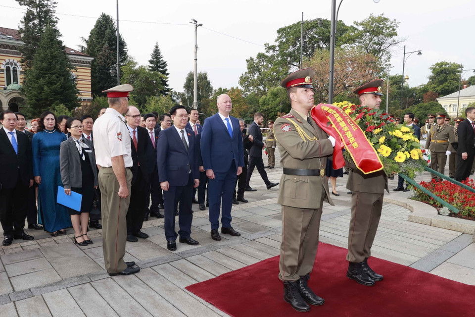 Chủ tịch Quốc hội Bulgaria Rosen Zhelyazkov cùng dự với Chủ tịch Quốc hội Vương Đình Huệ. (Ảnh: Doãn Tấn/TTXVN)