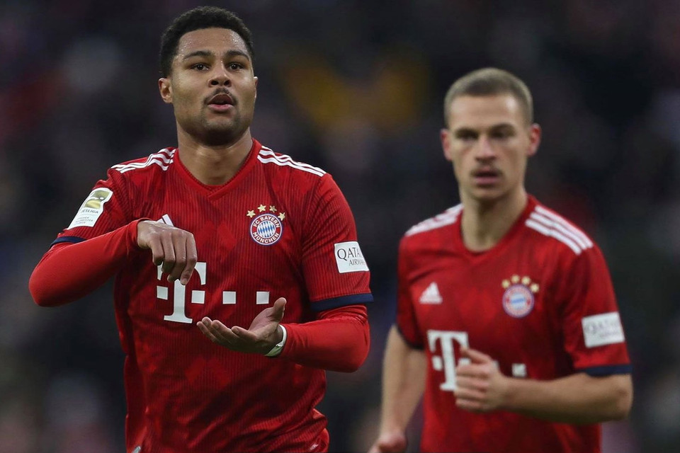 Nhưng phải sang hiệp 2, đội chủ nhà mới lại có dịp ăn mừng bàn thắng...