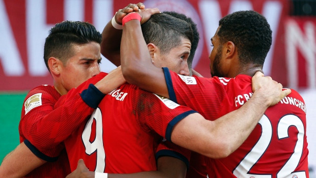 Tại Đức, Bayern Munich cũng đã tìm lại được niềm vui bằng chiến thắng 3-1 trước Wolfsburg.