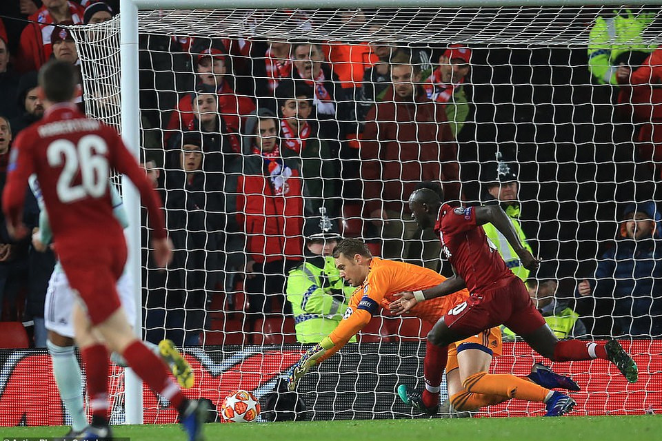 Trận lượt đi vòng 1/8 Champions League giữa Liverpool và Bayern Munich tại thánh địa Anfield đã khép lại với kết quả hòa không bàn thắng.