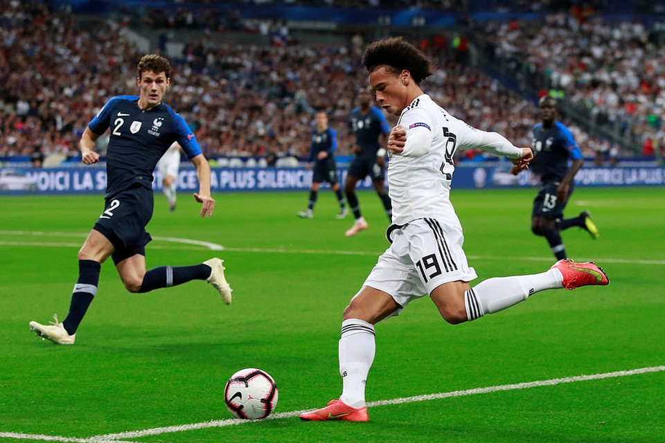 ...và chính Sane là người đã mang penalty về cho đội Đức.