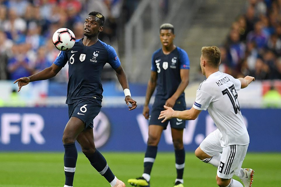 ...và khiến cho đội chủ nhà gặp phải rất nhiều khó khăn trong việc triển khai tấn công.