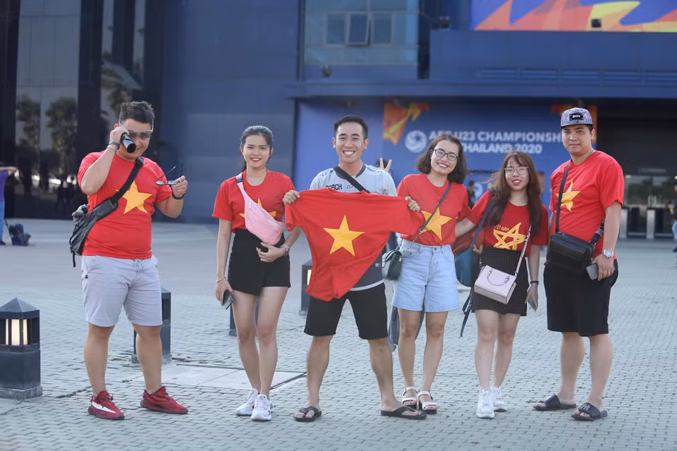 Tất cả đều đang rất hy vọng U23 Việt Nam sẽ giành chiế n thắng. (Ảnh: Nguyên An/Vietnam+)