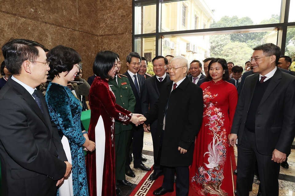 Tổng Bí thư Nguyễn Phú Trọng đến thăm, chúc Tết Đảng bộ, chính quyền và nhân dân Thủ đô Hà Nội. (Ảnh: Trí Dũng/TTXVN)