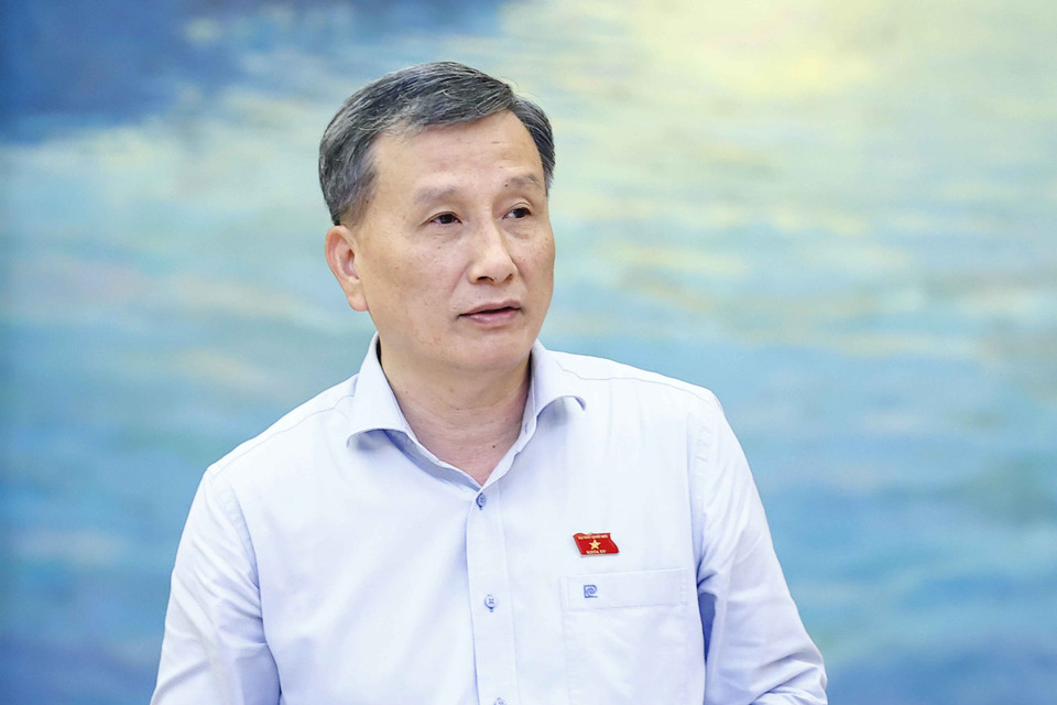 Chủ nhiệm Ủy ban Khoa học, Công nghệ và Môi trường Lê Quang Huy phát biểu. (Ảnh: Doãn Tấn/TTXVN)