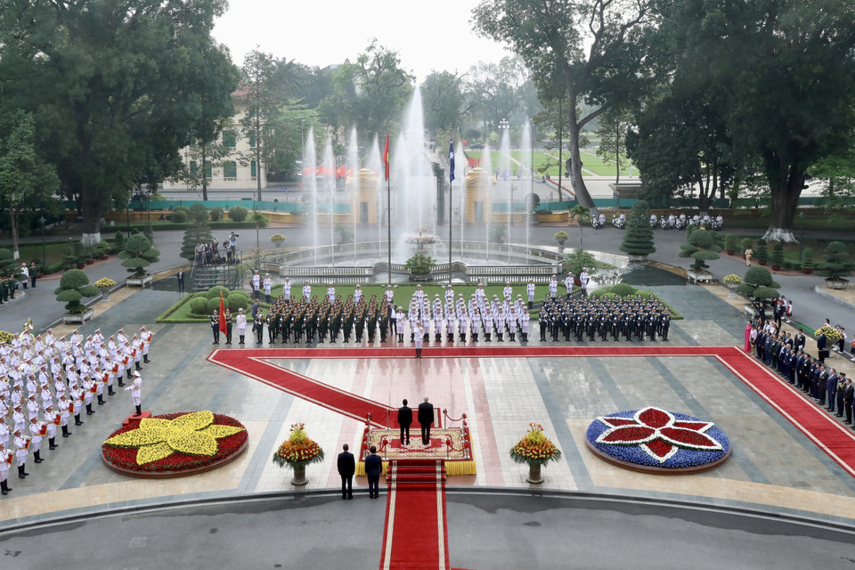 Quang cảnh Lễ đón chính thức Toàn quyền Australia David Hurley thăm cấp Nhà nước tới Việt Nam. (Ảnh: TTXVN)