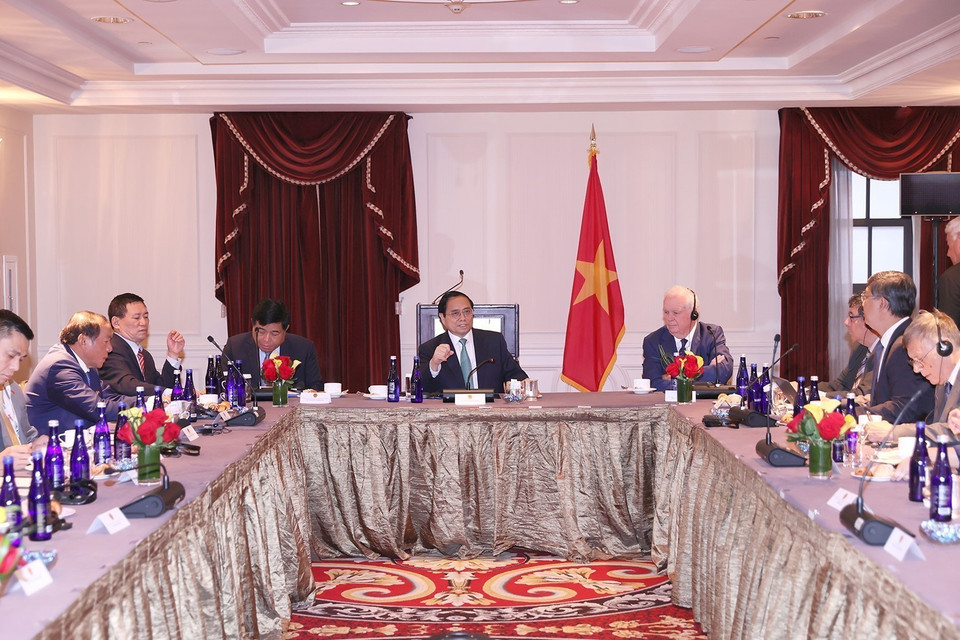 Thủ tướng Phạm Minh Chính phát biểu tại cuộc Tọa đàm Chính sách với các Giáo sư, Chuyên gia Kinh tế Hoa Kỳ. (Ảnh: Dương Giang/TTXVN)