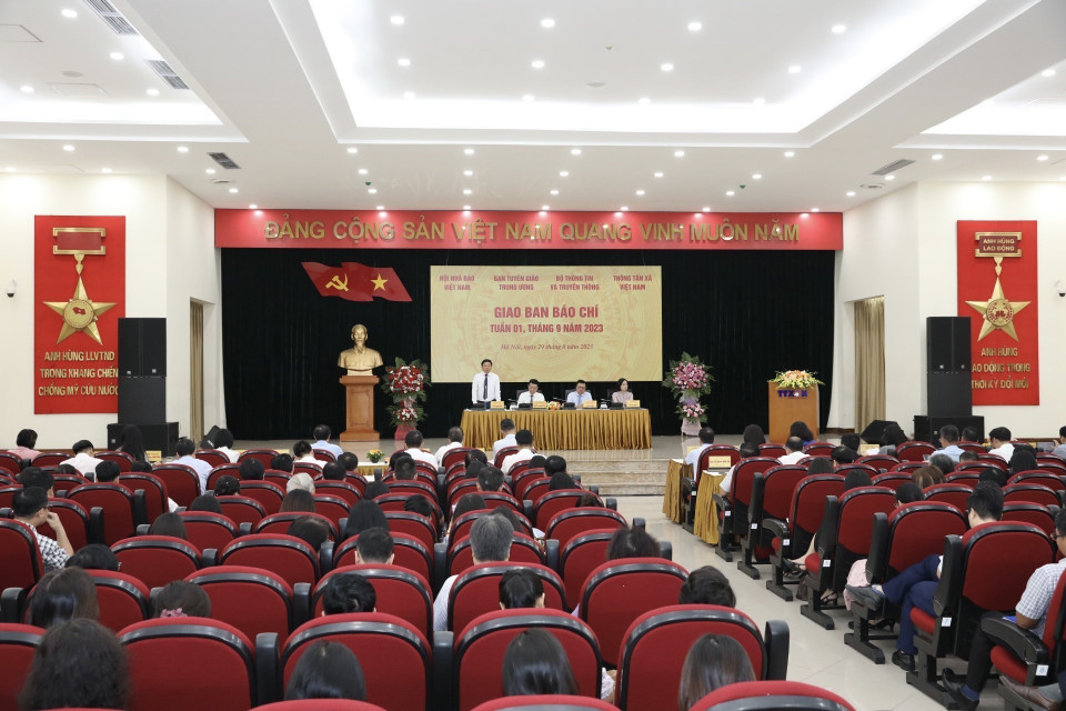 Quang cảnh hội nghị Giao ban Báo chí tuần 01, tháng 9 năm 2023. (Ảnh: Minh Quyết/TTXVN)