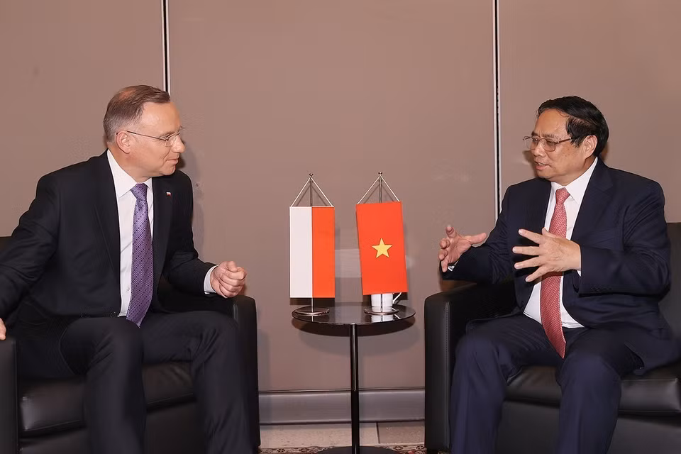 Thủ tướng Phạm Minh Chính gặp Tổng thống Ba Lan Andrzej Duda. (Ảnh: Dương Giang/TTXVN)