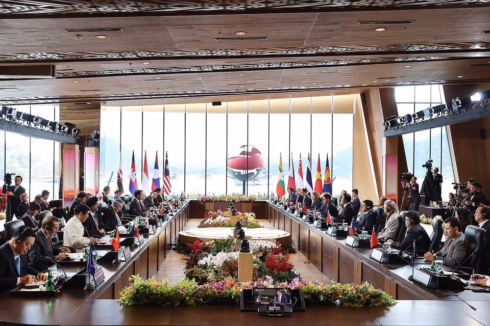 Phiên Đối thoại giữa các lãnh đạo ASEAN và Hội đồng tư vấn kinh doanh ASEAN (ABAC). (Ảnh: Dương Giang/TTXVN)