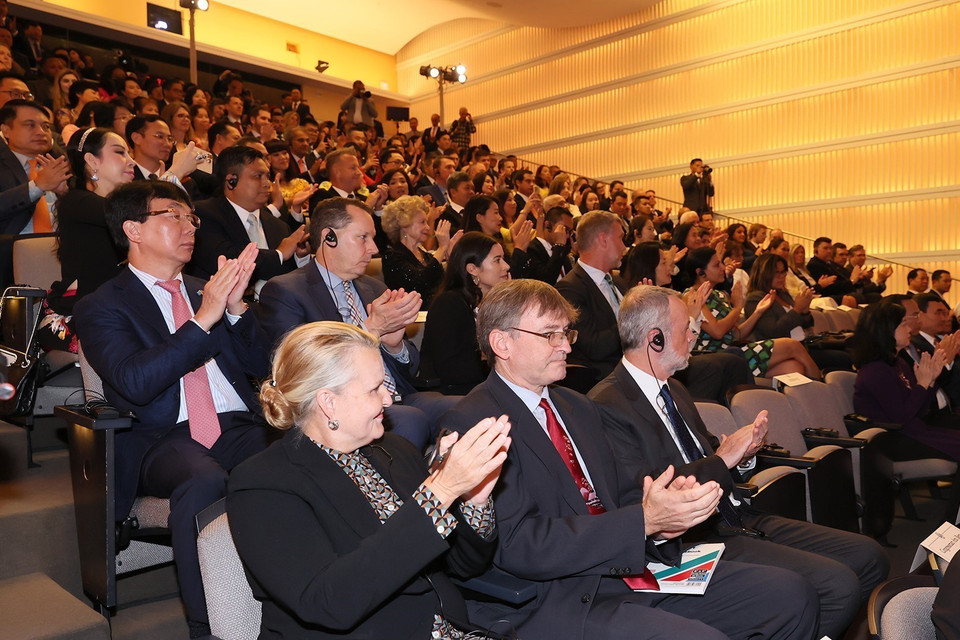 Các đại biểu tham dự Lễ chào mừng Quan hệ Đối tác Chiến lược Toàn diện Việt Nam-Hoa Kỳ. (Ảnh: Dương Giang/TTXVN)