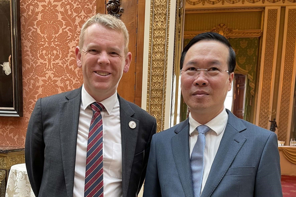 Chủ tịch nước Võ Văn Thưởng gặp Thủ tướng New Zealand Chris Hipkins. (Ảnh: TTXVN phát)