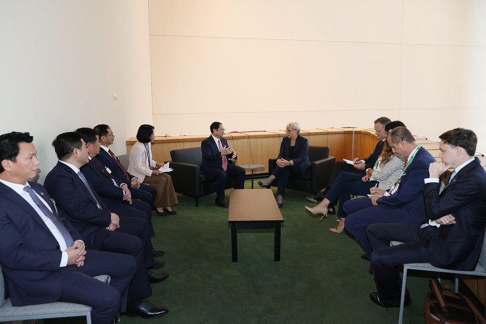 Thủ tướng Phạm Minh Chính gặp Tổng thống Slovenia Natasa Pirc Musar. (Ảnh: Dương Giang/TTXVN)