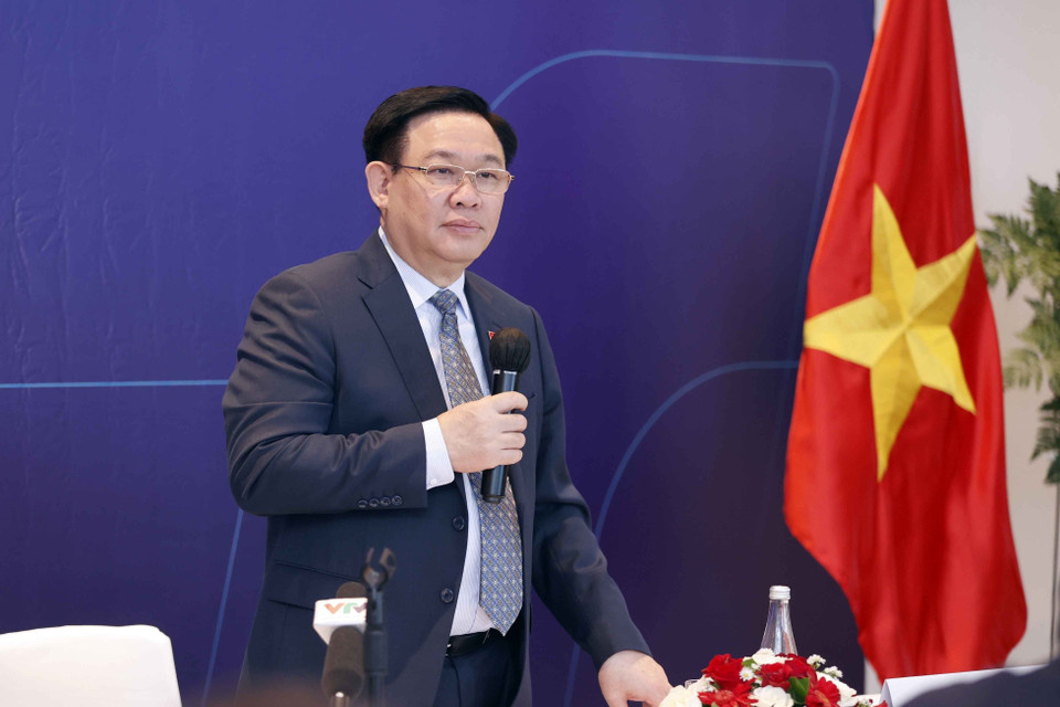 Chủ tịch Quốc hội Vương Đình Huệ phát biểu. (Ảnh: Doãn Tấn/TTXVN)