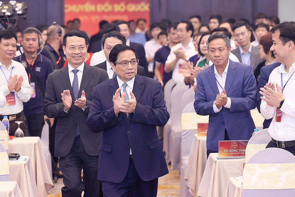 Thủ tướng Phạm Minh Chính đến dự Ngày Chuyển đổi Số Quốc gia (10/10). (Ảnh: Dương Giang/TTXVN)