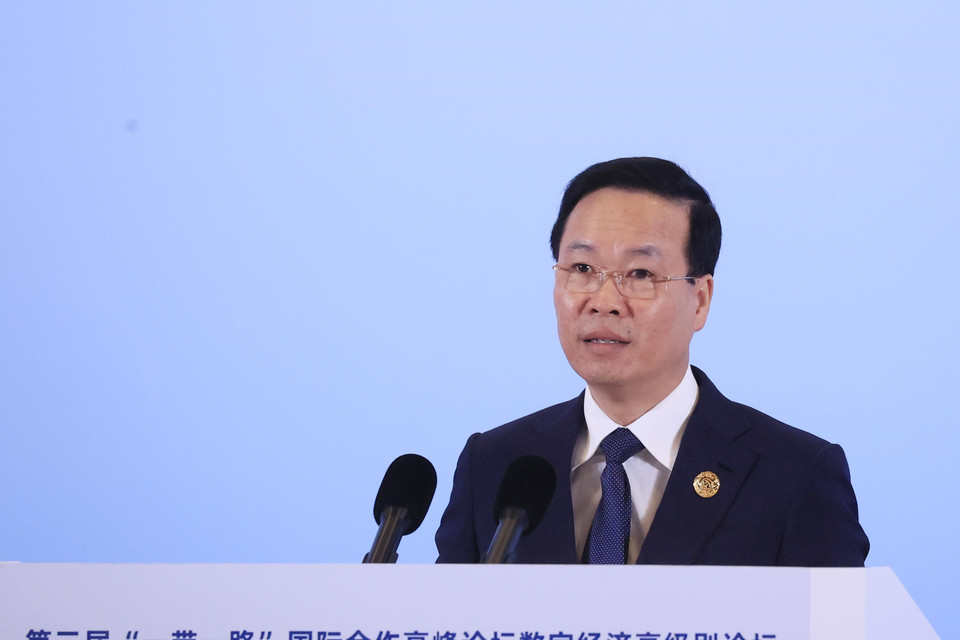 Chủ tịch nước Võ Văn Thưởng phát biểu tại phiên họp cấp cao với chủ đề “Kinh tế Số - Động lực mới của tăng trưởng." (Ảnh: Thống Nhất/TTXVN)