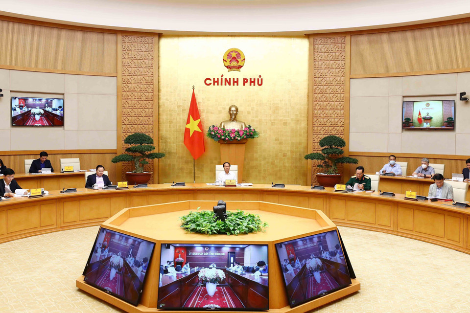 Phó Thủ tướng Lê Văn Thành, Trưởng Ban Chỉ đạo của Chính phủ triển khai thực hiện Dự án Cảng Hàng không Quốc tế Long Thành, chủ trì cuộc họp trực tuyến của Ban Chỉ đạo (6/4/2022). (Ảnh: An Đăng/TTXVN)