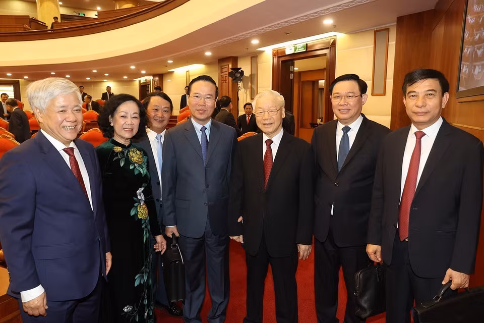 Tổng Bí thư Nguyễn Phú Trọng và các đồng chí lãnh đạo Đảng, Nhà nước cùng các đại biểu dự khai mạc hội nghị. (Ảnh: Trí Dũng/TTXVN)