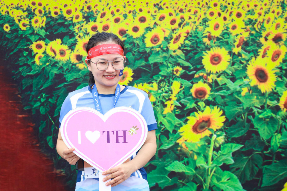 Giải “Chạy về phía mặt trời – Run to the Sun 2023” được tổ chức tại trang trại bò sữa TH sẽ giúp người lao động hiểu hơn về các dự án sữa, dấu ấn về công nghệ cao, về những thành tựu mà tập đoàn và các công ty thành viên đã đạt được. (Ảnh: PV/Vietnam+) 