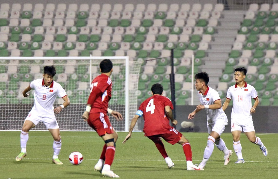 Đoàn quân áo đỏ sao vàng chưa thể ghi bàn. (Ảnh: VFF)