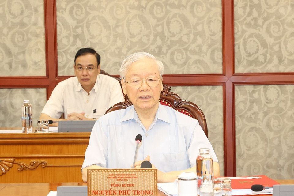 Tổng Bí thư Nguyễn Phú Trọng phát biểu tại cuộc họp.(Ảnh: Trí Dũng/TTXVN)