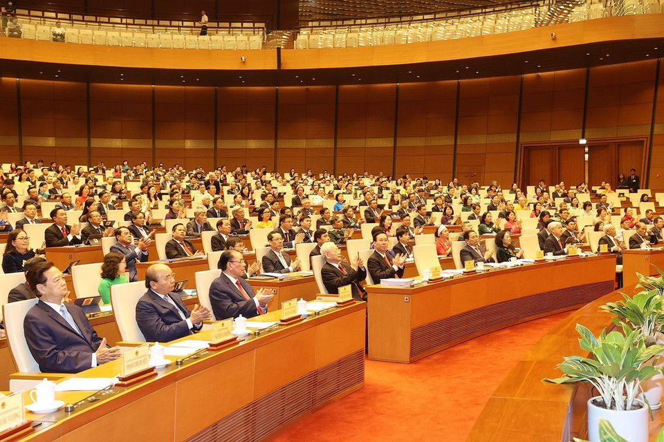 Tổng Bí thư Nguyễn Phú Trọng cùng các vị lãnh đạo, nguyên lãnh đạo Đảng, Nhà nước và đại biểu Quốc hội dự khai mạc Kỳ họp thứ 5, Quốc hội khóa XV. (Ảnh: Trí Dũng/TTXVN)