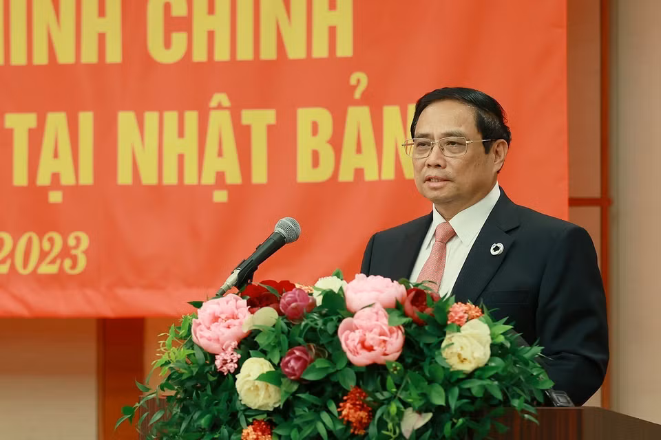 Thủ tướng Phạm Minh Chính phát biểu tại buổi gặp cộng đồng người Việt Nam tại Nhật Bản. (Ảnh: Dương Giang/TTXVN)